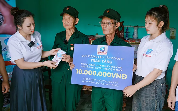 Hình ảnh đội ngũ hỗ trợ khách hàng sin88 bet sẵn sàng giải đáp thắc mắc về chính sách bảo mật và cá cược trực tuyến.